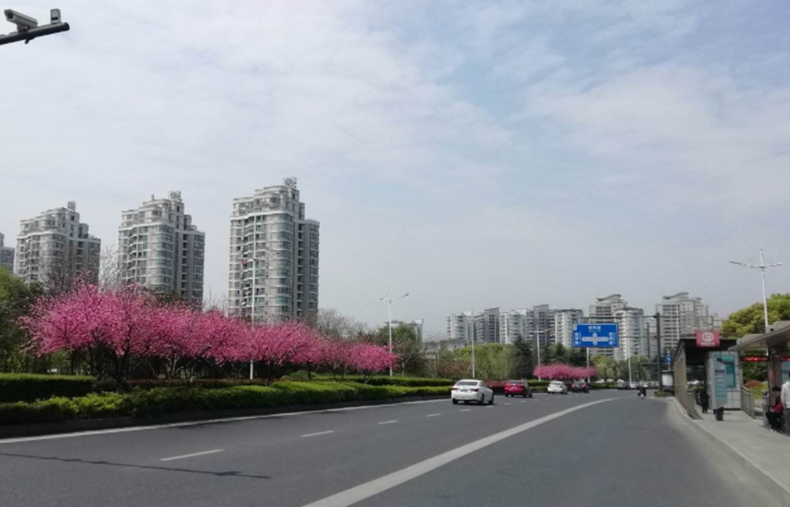 浦沿街道交通优化升级，打造宜居宜业新环境